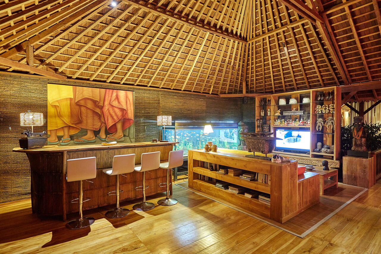 22+ Villa Serenity River 10 Bedroom Background
